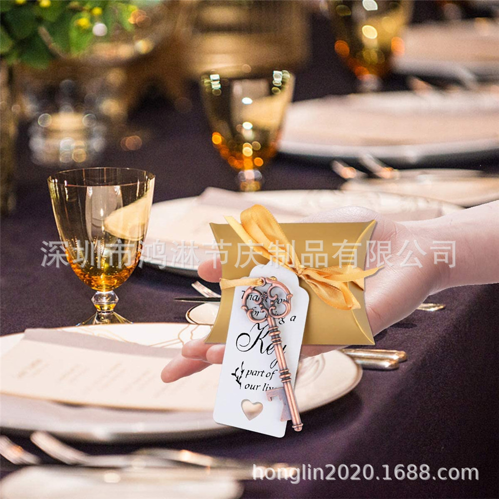 Creative Style Wedding Candy Box European and American Wedding Favors Beer Bottle Opener Wedding Party Decoration Supplies Wedding Candy Bag