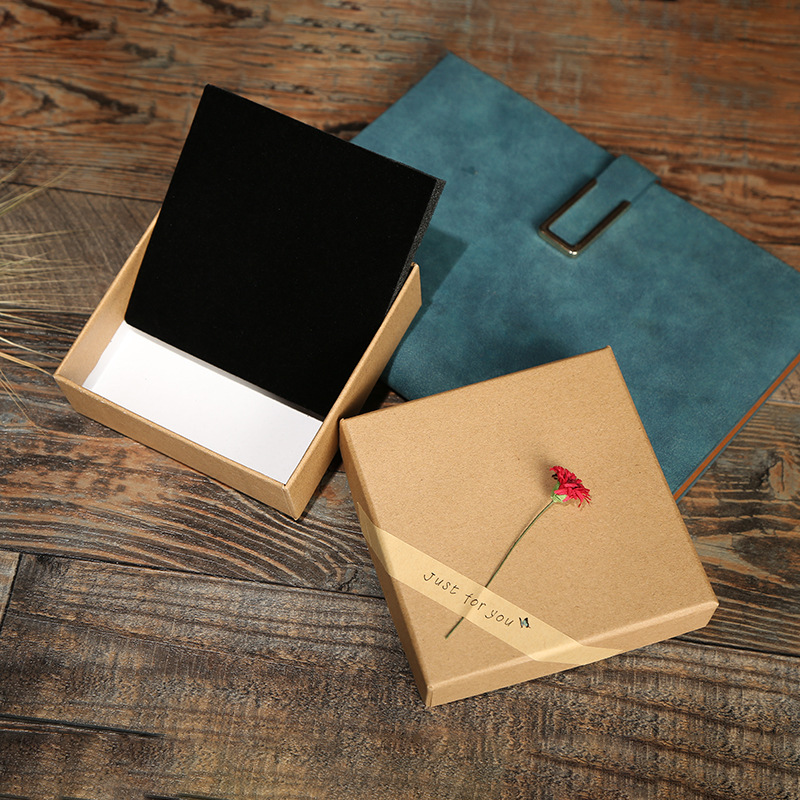 Factory Creative Jewelry Packaging Box Hot Sale Chain Ring Bracelet Sunflower Jewelry Box Paper Bag Currently Available Wholesale Factory Creative Jewelry Packaging Box Hot Sale Chain Ring Bracelet Sunflower Jewelry Box Paper Bag Currently Available Wholesale