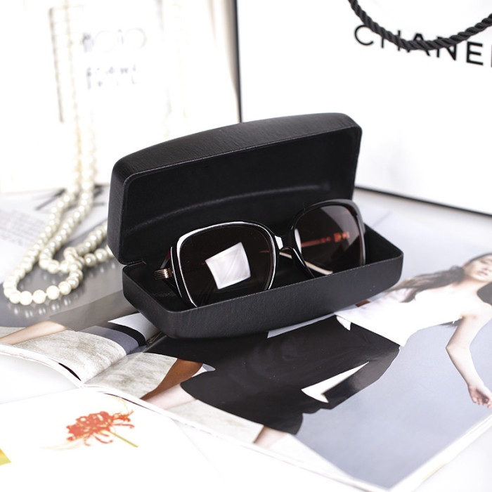 The high-end sunglasses glasses box tin box and sun glasses box