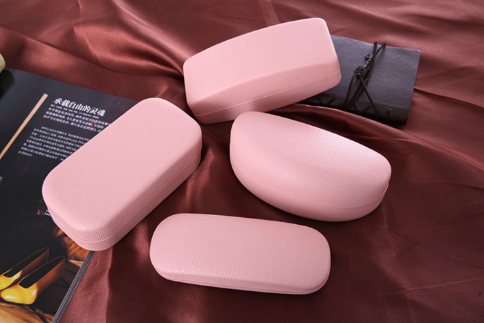 The high-end sunglasses glasses box tin box and sun glasses box The high-end sunglasses glasses box tin box and sun glasses box