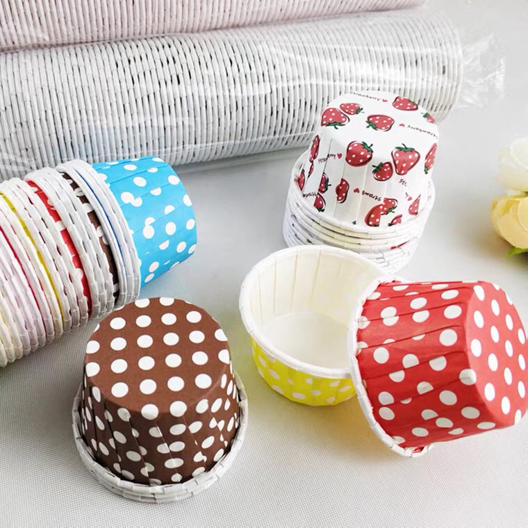 Qijia Cartoon Cake Paper Cups High Temperature Resistant Oven Special Baking Paper Cups Curved Edge Curling Bread Muffin Cup with Lid