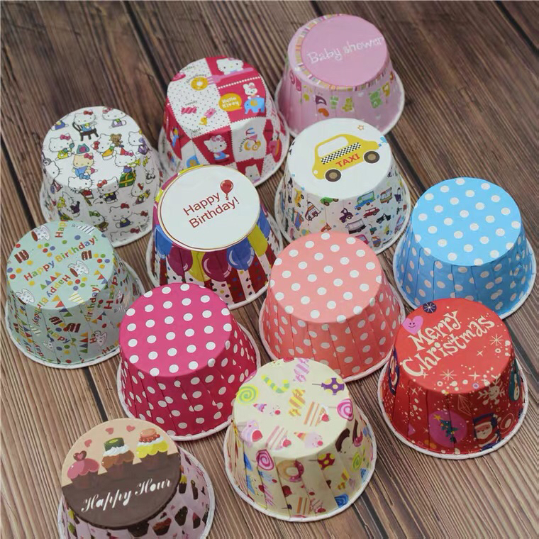 Qijia Cartoon Cake Paper Cups High Temperature Resistant Oven Special Baking Paper Cups Curved Edge Curling Bread Muffin Cup with Lid