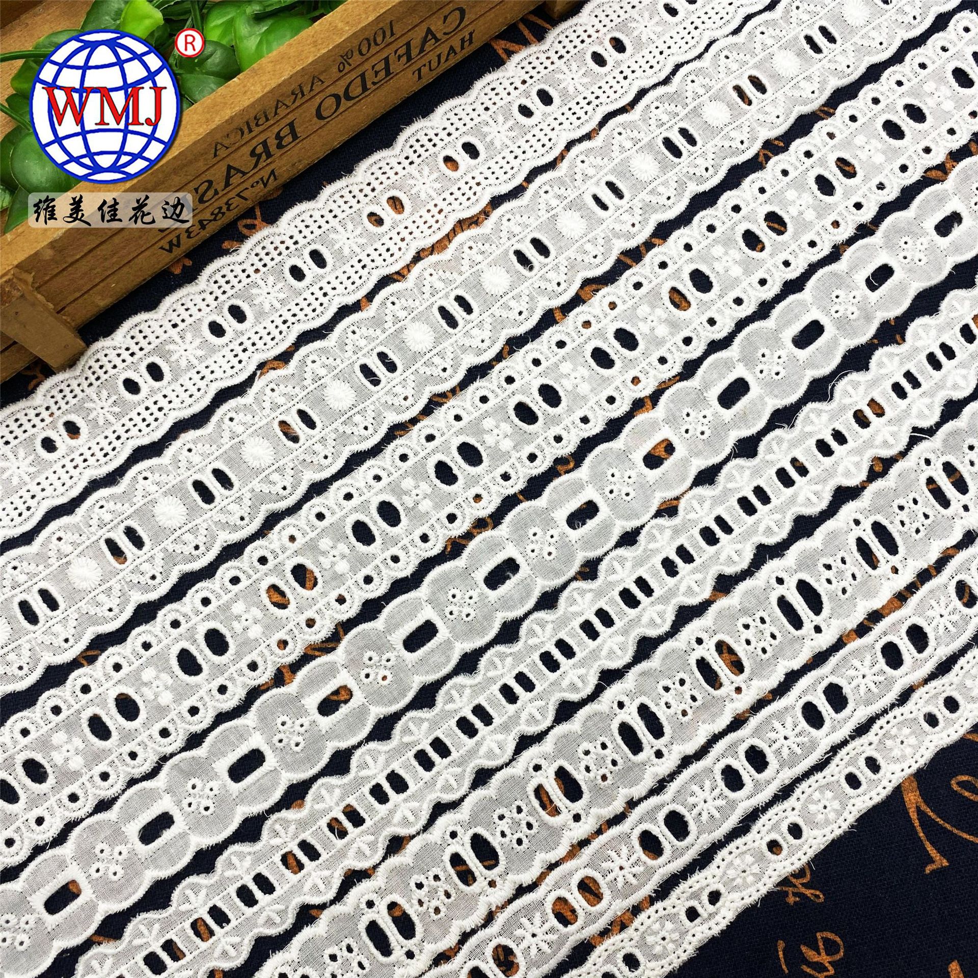 Weimeijia High Quality Wear Ribbon Lace 2cm White Water Soluble Lace Hollow out Pure Lace Linen Volume