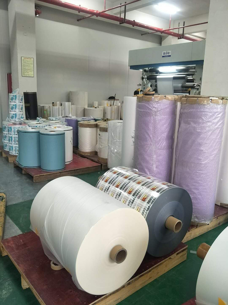 Flower wrapping paper kraft paper gift paper holiday gift material manufacturers direct sales Flower wrapping paper kraft paper gift paper holiday gift material manufacturers direct sales
