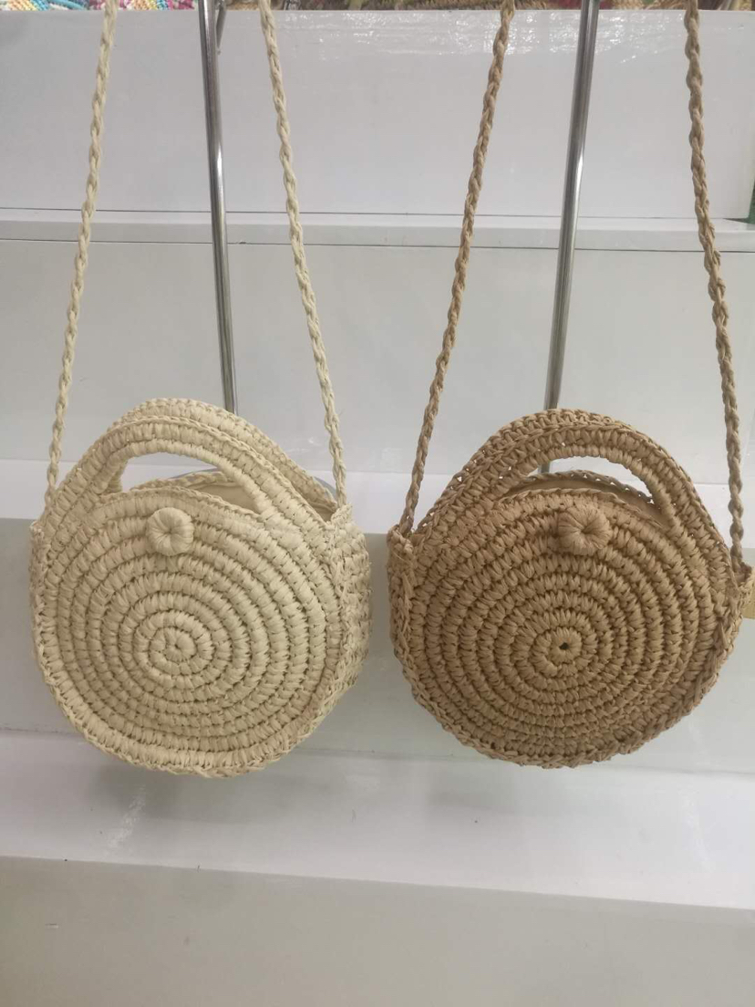 Paper rope material, hand-woven hand-made bag