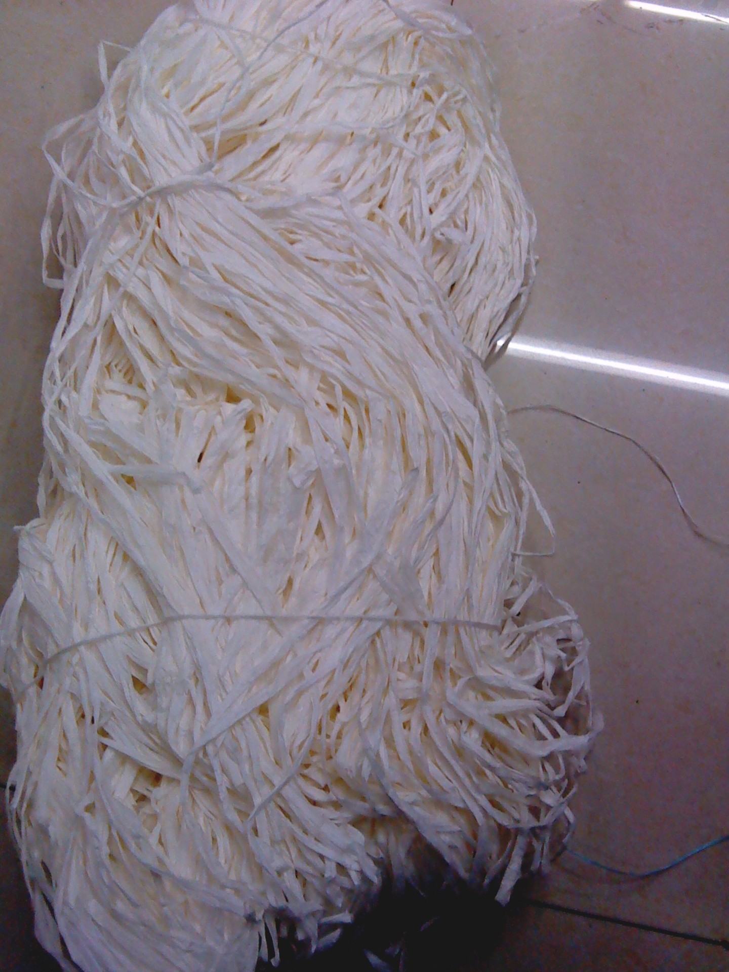 Wholesale Supply White Rayon Raffia Japanese Fiber Rope Grass Embroidered Grass