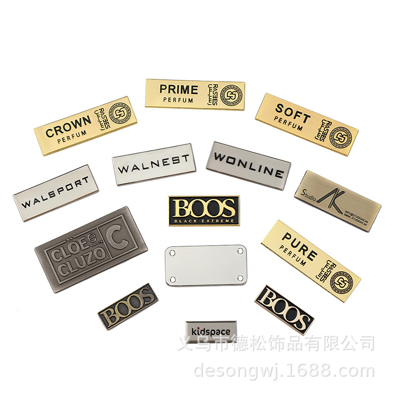 Factory Customized Nameplate Cutter Wooden Box Commercial Label Golden Wine Label Zinc Alloy Concave-Convex Glass Bottle Three-Dimensional Label