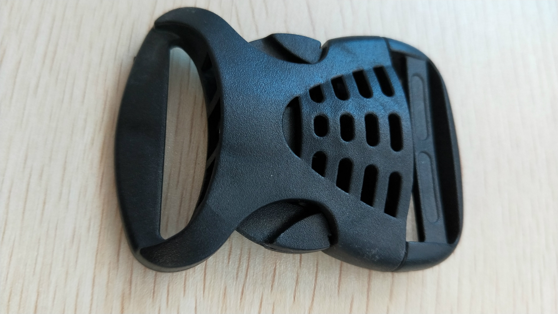 Factory Special Mountaineering Bag Pom Buckle Box Bag Accessories Buckle Plastic Buckle Buckle Hook Buckle Buckle