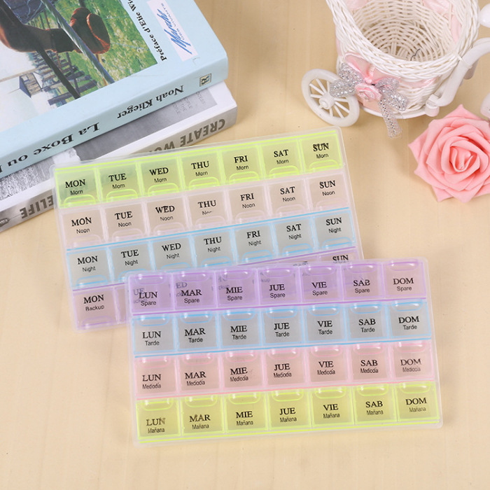 Jewelry transparent plastic box multi-grid with mentalized storage box beads accessories box 28 Jewelry transparent plastic box multi-grid with mentalized storage box beads accessories box 28