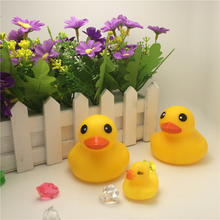 Vinyl Duck Toys-Small Duck Pinching Sound Educational Toys Mother Duck Beautiful Cute Mesh Bag Packaging Vinyl Duck Toys-Small Duck Pinching Sound Educational Toys Mother Duck Beautiful Cute Mesh Bag Packaging