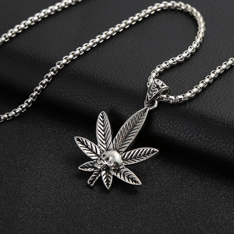 Hip hop jewelry necklace Japanese and Korean personality vintage men's necklace accessories hip-hop hang tag accessories a generation hair