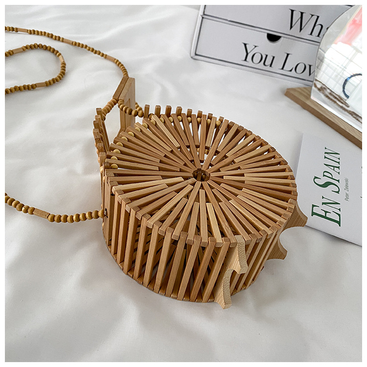 INS Bamboo Woven Woven Bag Female 2021 Summer New Fresh Internet Celebrity Holiday Portable Small round Shoulder Bag Tide