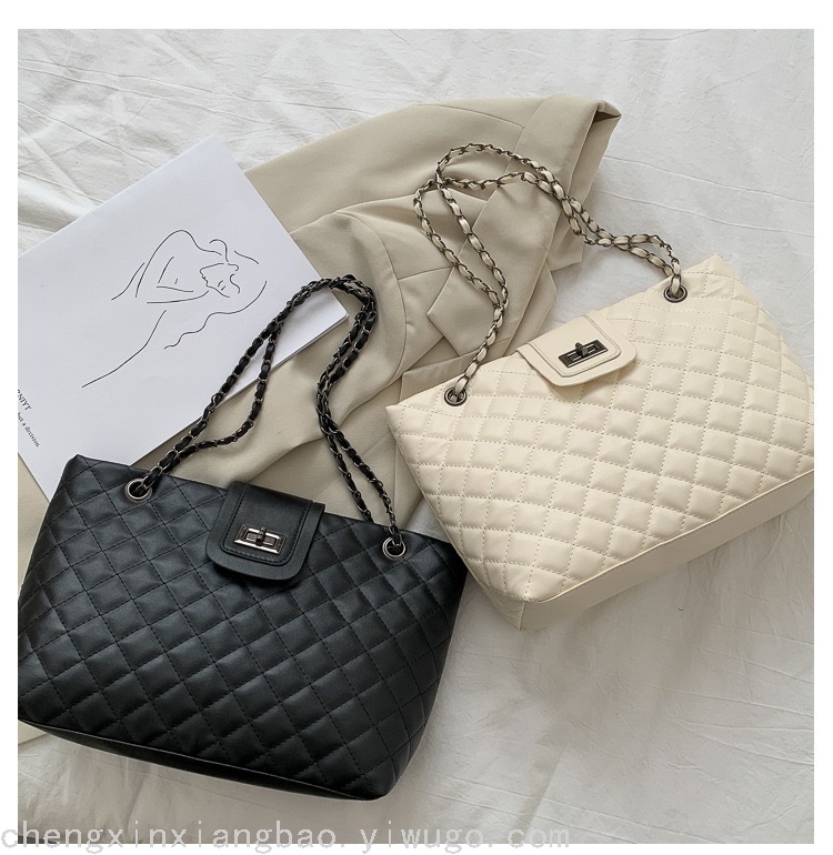  Hand-Held Straw Woven Women's Woven Bag Bag One Shoulder Small Fresh Women's Bag Trendy Women's One Piece Dropshipping