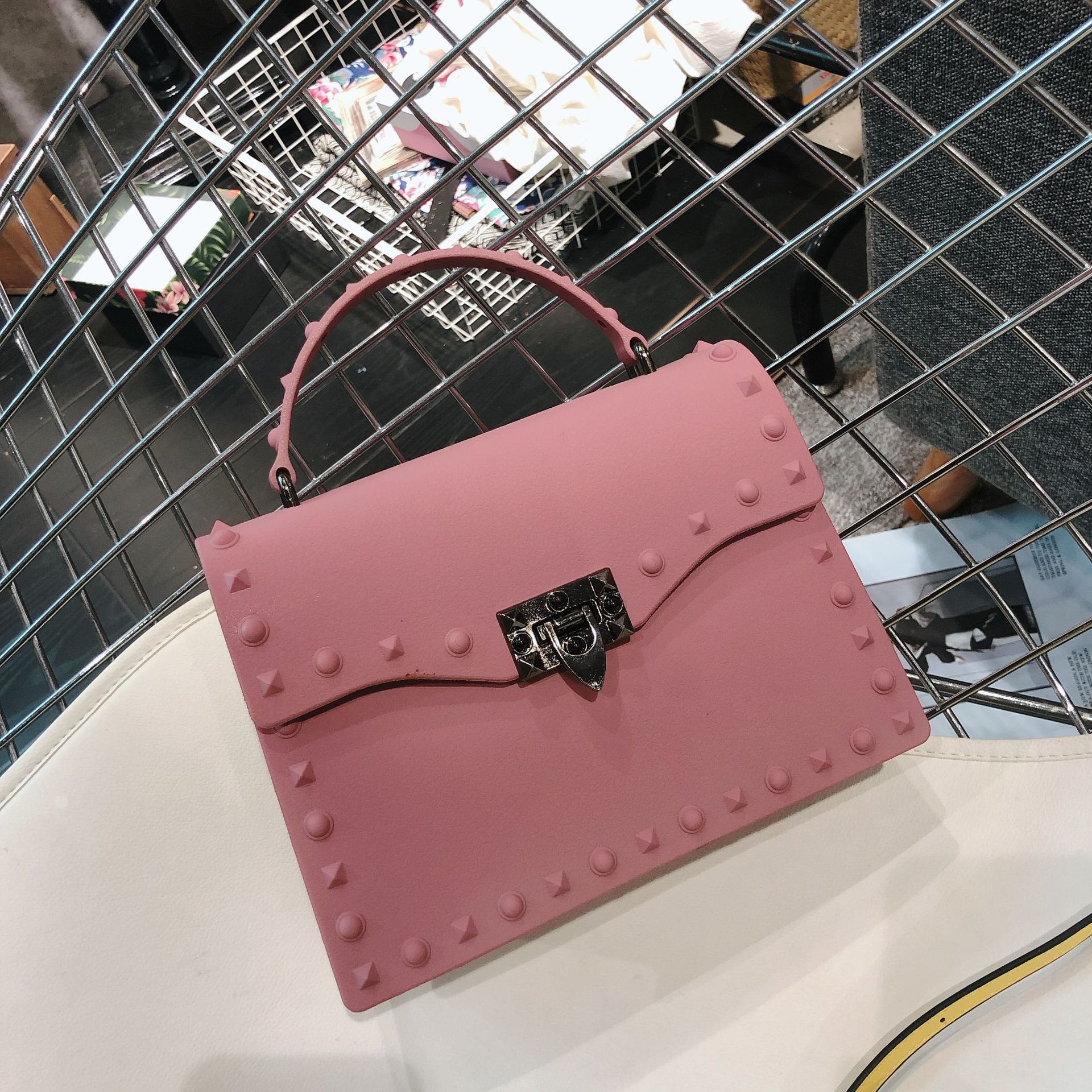 2022 European and American New Fashion Frosted and Matte PVC Gel Bag Trendy Colorful Crystals Rivet Hand-Carrying Shoulder Messenger Bag