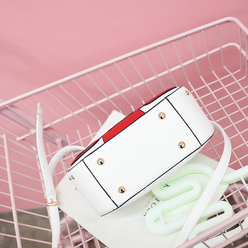 European and American Fashion Simulation Three-Dimensional Shoulder Bag Funny Personality Radio Style Crossbody Rivet Crossbody Bag Women