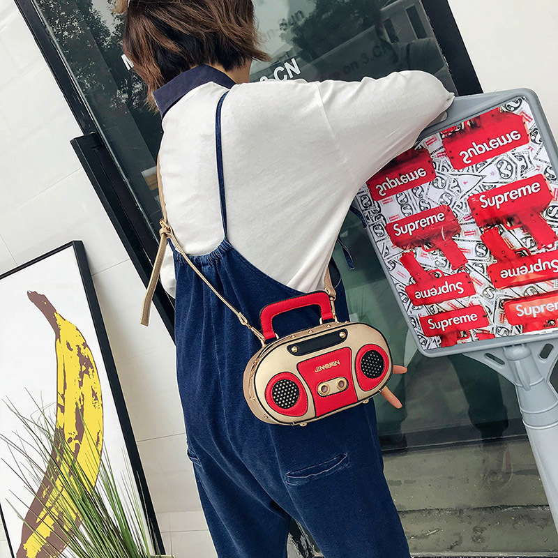 European and American Fashion Simulation Three-Dimensional Shoulder Bag Funny Personality Radio Style Crossbody Rivet Crossbody Bag Women