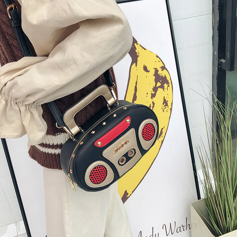 European and American Fashion Simulation Three-Dimensional Shoulder Bag Funny Personality Radio Style Crossbody Rivet Crossbody Bag Women