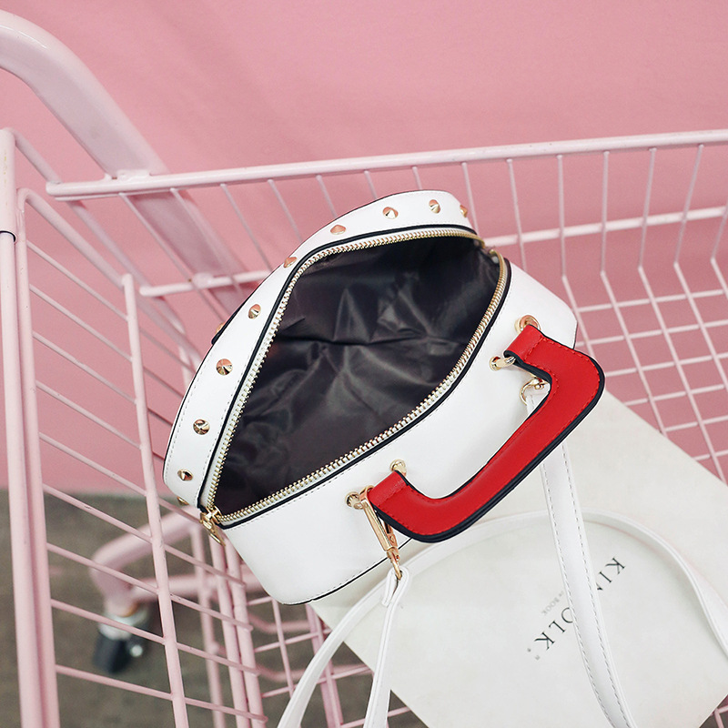 European and American Fashion Simulation Three-Dimensional Shoulder Bag Funny Personality Radio Style Crossbody Rivet Crossbody Bag Women