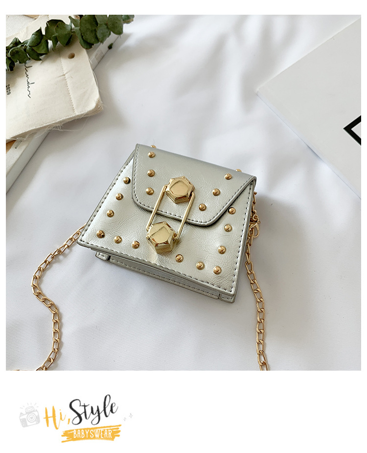 Rivet Mini Bag 2021 New Korean Fashion Ins Internet Celebrity All-Match Parent-Child Children's Crossbody Small Square Bag Rivet Mini Bag 2021 New Korean Fashion Ins Internet Celebrity All-Match Parent-Child Children's Crossbody Small Square Bag