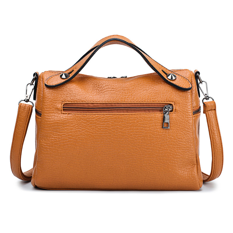 Amazon Women&#039;s Bag Foreign Trade Popular Style Rivet Handbag European and American Fashion Frosted Motorcycle Bag Women&#039;s Large Shoulder Bag