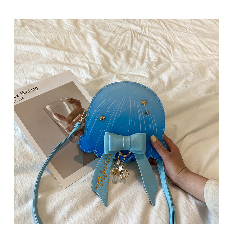 Foreign Trade New Fantasy Creative Jellyfish Shoulder Bag Pearl Bow Rivet Crossbody Bag Contrast Color Letter Women Bag Foreign Trade New Fantasy Creative Jellyfish Shoulder Bag Pearl Bow Rivet Crossbody Bag Contrast Color Letter Women Bag