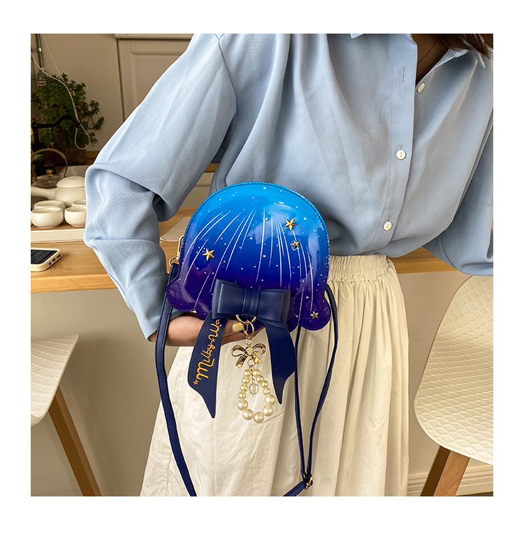 Foreign Trade New Fantasy Creative Jellyfish Shoulder Bag Pearl Bow Rivet Crossbody Bag Contrast Color Letter Women Bag Foreign Trade New Fantasy Creative Jellyfish Shoulder Bag Pearl Bow Rivet Crossbody Bag Contrast Color Letter Women Bag