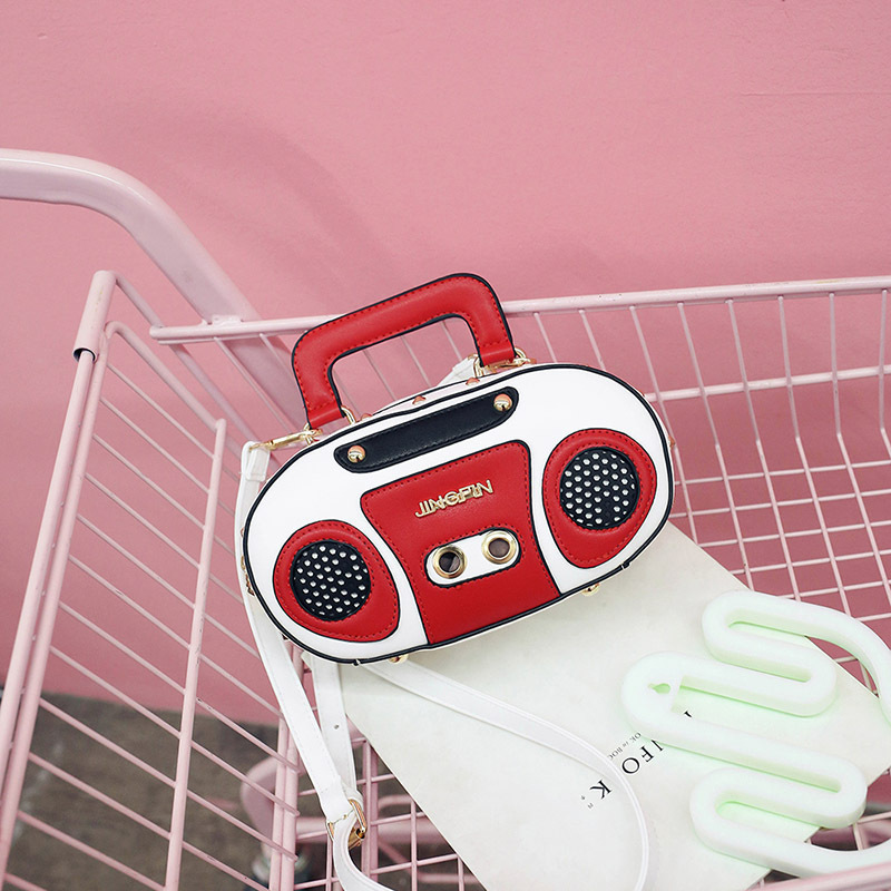 Factory Wholesale European and American Fashion Simulation Radio Stereo Shoulder Bag Funny Personality Crossbody Rivet Crossbody Bag Female Factory Wholesale European and American Fashion Simulation Radio Stereo Shoulder Bag Funny Personality Crossbody Rivet Crossbody Bag Female