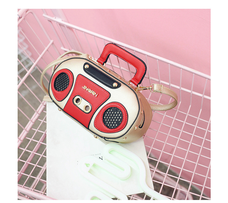Factory Wholesale European and American Fashion Simulation Radio Stereo Shoulder Bag Funny Personality Crossbody Rivet Crossbody Bag Female Factory Wholesale European and American Fashion Simulation Radio Stereo Shoulder Bag Funny Personality Crossbody Rivet Crossbody Bag Female