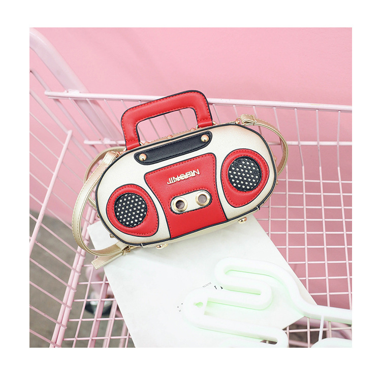 Factory Wholesale European and American Fashion Simulation Radio Stereo Shoulder Bag Funny Personality Crossbody Rivet Crossbody Bag Female Factory Wholesale European and American Fashion Simulation Radio Stereo Shoulder Bag Funny Personality Crossbody Rivet Crossbody Bag Female