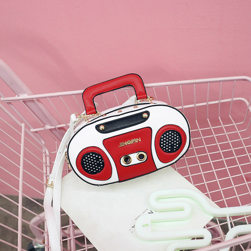 Factory Wholesale European and American Fashion Simulation Radio Stereo Shoulder Bag Funny Personality Crossbody Rivet Crossbody Bag Female Factory Wholesale European and American Fashion Simulation Radio Stereo Shoulder Bag Funny Personality Crossbody Rivet Crossbody Bag Female