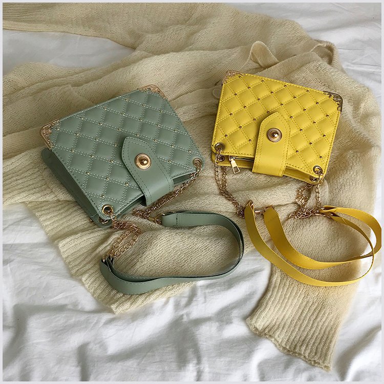 Women's Bag Chanel-Style Rhombus Chain Bag Rivet Small Bag Shoulder Bag Fashion Trendy Messenger Bag Women's Bag Chanel-Style Rhombus Chain Bag Rivet Small Bag Shoulder Bag Fashion Trendy Messenger Bag