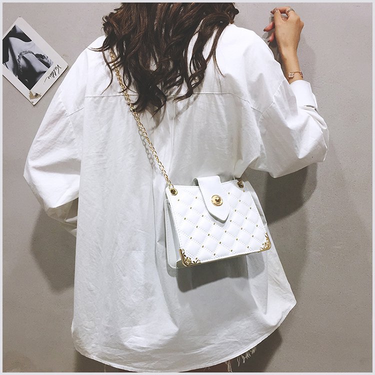 Women's Bag Chanel-Style Rhombus Chain Bag Rivet Small Bag Shoulder Bag Fashion Trendy Messenger Bag Women's Bag Chanel-Style Rhombus Chain Bag Rivet Small Bag Shoulder Bag Fashion Trendy Messenger Bag