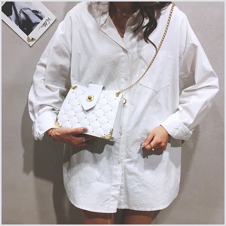 Women's Bag Chanel-Style Rhombus Chain Bag Rivet Small Bag Shoulder Bag Fashion Trendy Messenger Bag Women's Bag Chanel-Style Rhombus Chain Bag Rivet Small Bag Shoulder Bag Fashion Trendy Messenger Bag