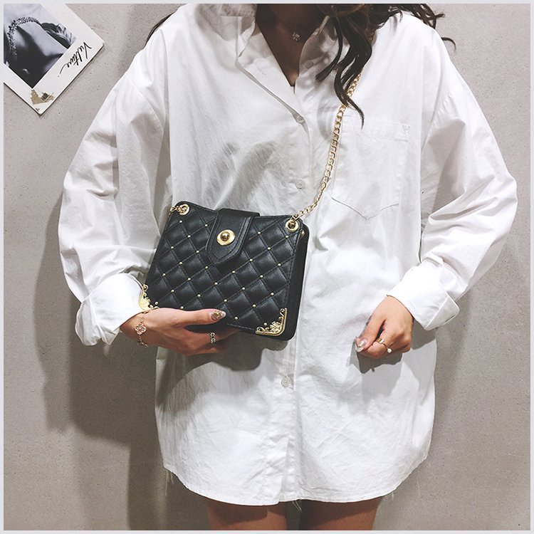Women's Bag Chanel-Style Rhombus Chain Bag Rivet Small Bag Shoulder Bag Fashion Trendy Messenger Bag Women's Bag Chanel-Style Rhombus Chain Bag Rivet Small Bag Shoulder Bag Fashion Trendy Messenger Bag