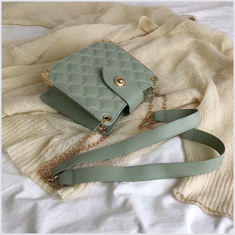 Women's Bag Chanel-Style Rhombus Chain Bag Rivet Small Bag Shoulder Bag Fashion Trendy Messenger Bag Women's Bag Chanel-Style Rhombus Chain Bag Rivet Small Bag Shoulder Bag Fashion Trendy Messenger Bag