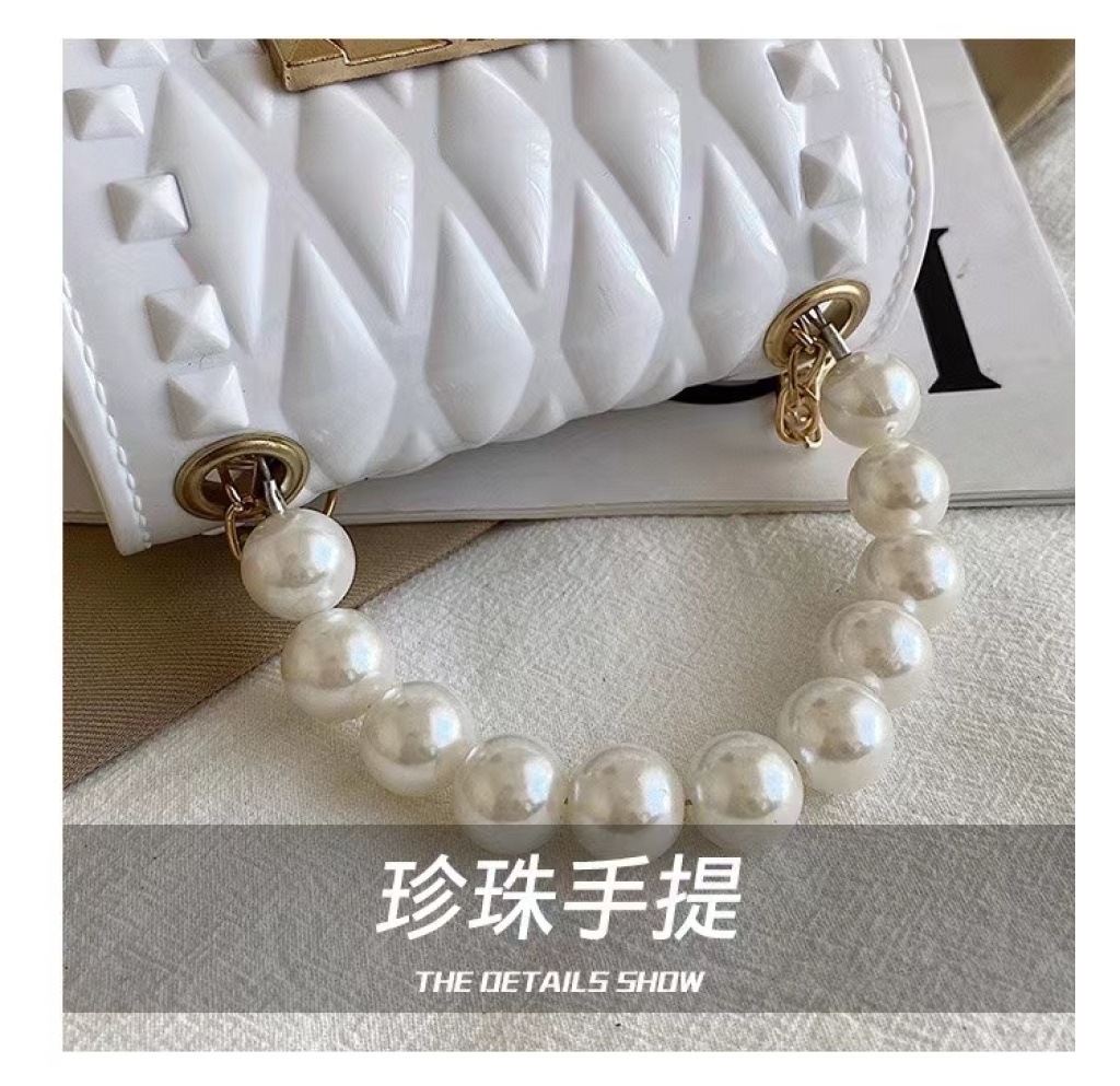 2021 Spring and Summer Hot-Selling Casual One-Shoulder Crossbody Portable Mini Small Chain Rivet Mobile Phone Bag Gel Bag 2021 Spring and Summer Hot-Selling Casual One-Shoulder Crossbody Portable Mini Small Chain Rivet Mobile Phone Bag Gel Bag