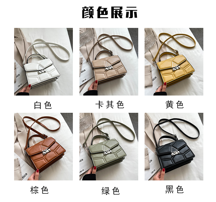 Style Crossbody Small Bag Women's Chain Women's Bag Small Square Bag Shoulder Rivet Bag Decorated with a Snake's Head