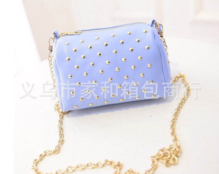  new Korean women bag chain fashion trend of PU bag rivet bag shoulder Messenger bag