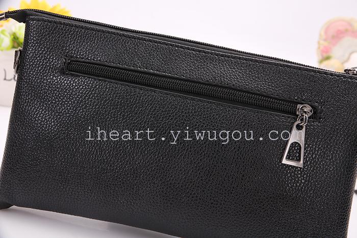 The full version of rivet bag The full version of rivet bag