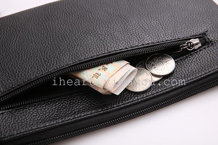 The full version of rivet bag The full version of rivet bag