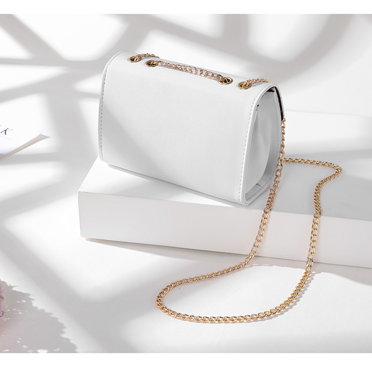 Women's Bag 2020 New Fashion Mini Chanel Rhombus Chain Bag Ins Super Popular Shoulder Messenger Bag in Stock