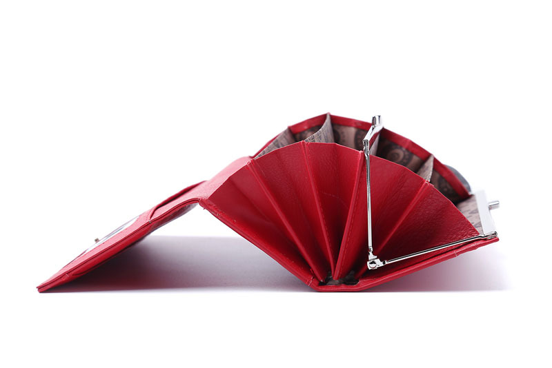Ladies real leather wallet Ladies baotou layer cowhide long purse classic handbag Chinese red bag wallet