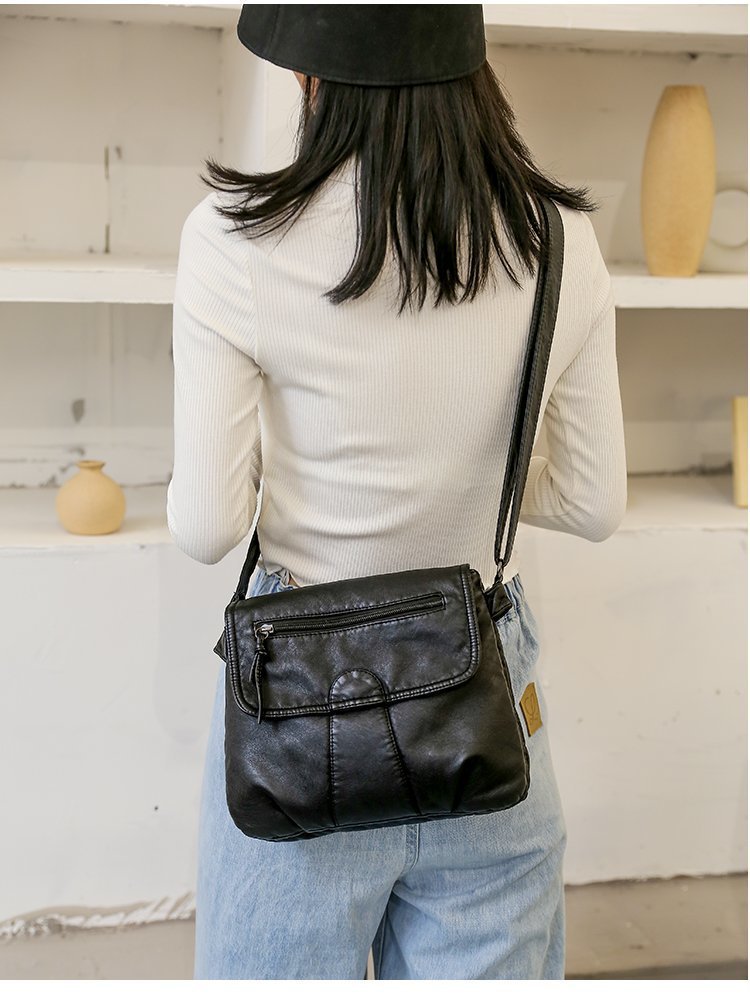 Foreign Trade Soft Leather Women's Bag European and American Retro Real Washed Leather Women's Shoulder Bag Large Capacity Middle-Aged Mother Bag Small Square Bag Foreign Trade Soft Leather Women's Bag European and American Retro Real Washed Leather Women's Shoulder Bag Large Capacity Middle-Aged Mother Bag Small Square Bag
