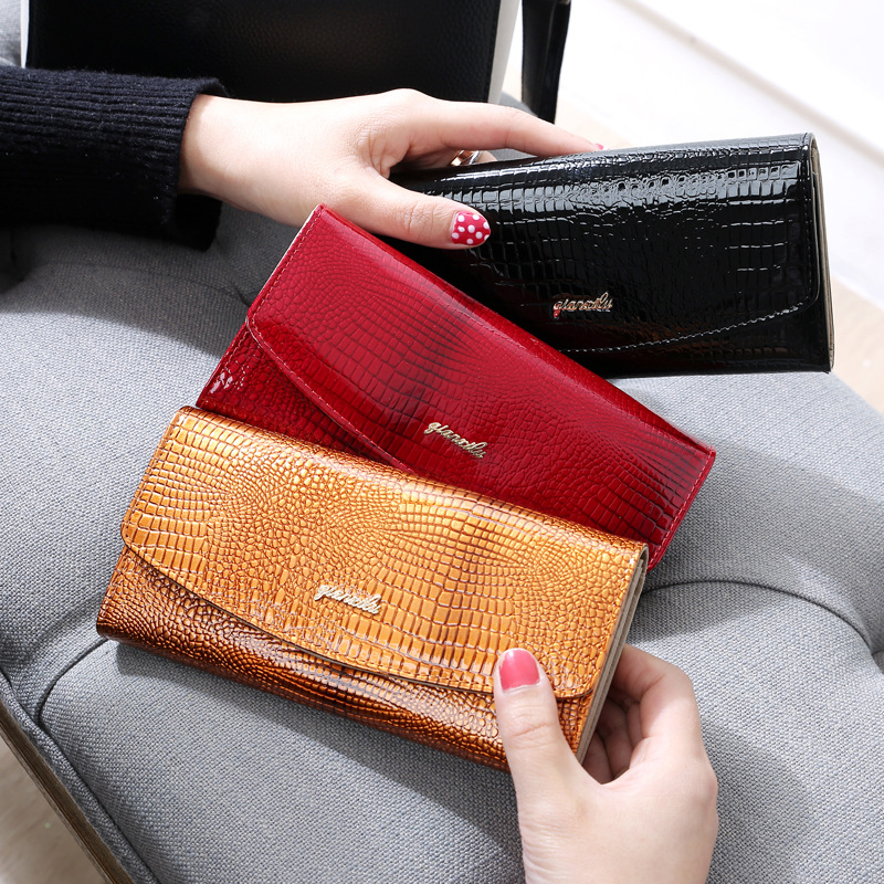 Brand patent leather fashion women's bag real leather bag lady handbag guangzhou wallet amazon Tmall special supply of goods Brand patent leather fashion women's bag real leather bag lady handbag guangzhou wallet amazon Tmall special supply of goods