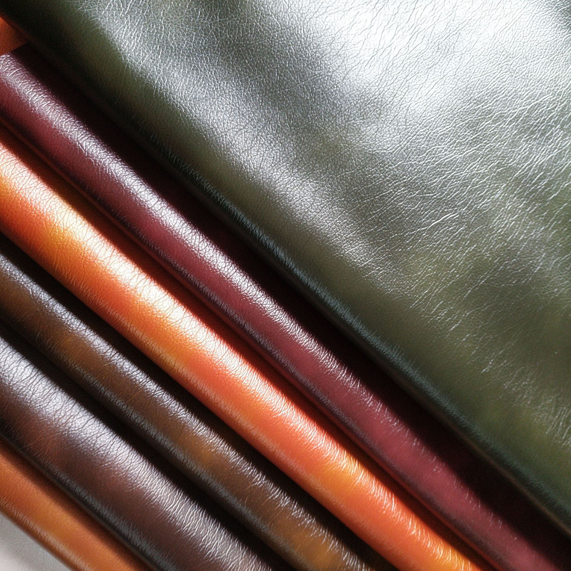 Wholesale PU Leather Pearl Color Set 1.5 Thick Technology Cloth Bottom Sofa Leather Fabric Card Holder Soft Bag Artificial Leather