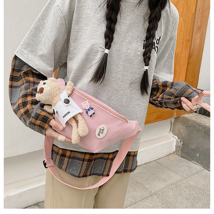 Cute Bear Simple Canvas Bag Girl Ins Lightweight Crossbody Bag 2021 New Japanese Style Student Sports Chest Bag