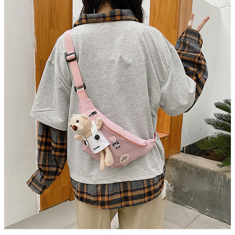 Cute Bear Simple Canvas Bag Girl Ins Lightweight Crossbody Bag 2021 New Japanese Style Student Sports Chest Bag