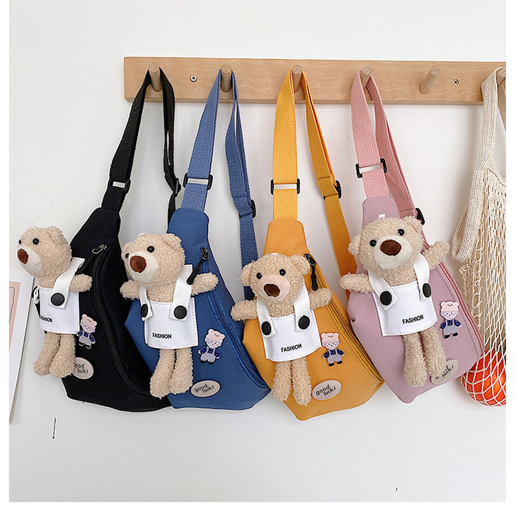 Cute Bear Simple Canvas Bag Girl Ins Lightweight Crossbody Bag 2021 New Japanese Style Student Sports Chest Bag