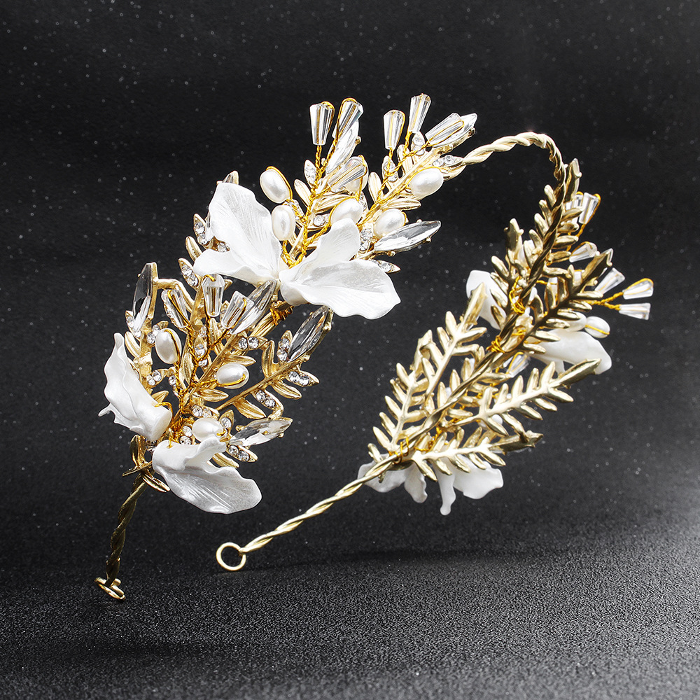 Korean Style Bridal Wedding Dress Headdress Crystal Headdress Flower Alloy Crown Headband Petal Pearl Ear Clip Set Wholesale Korean Style Bridal Wedding Dress Headdress Crystal Headdress Flower Alloy Crown Headband Petal Pearl Ear Clip Set Wholesale