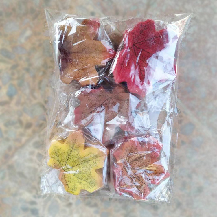 Maple Leaf 8cm Maple Leaf Decoration Autumn Harvest Festival Single Piece Wedding Scene Photo Props Wedding Petal Maple Leaf 8cm Maple Leaf Decoration Autumn Harvest Festival Single Piece Wedding Scene Photo Props Wedding Petal